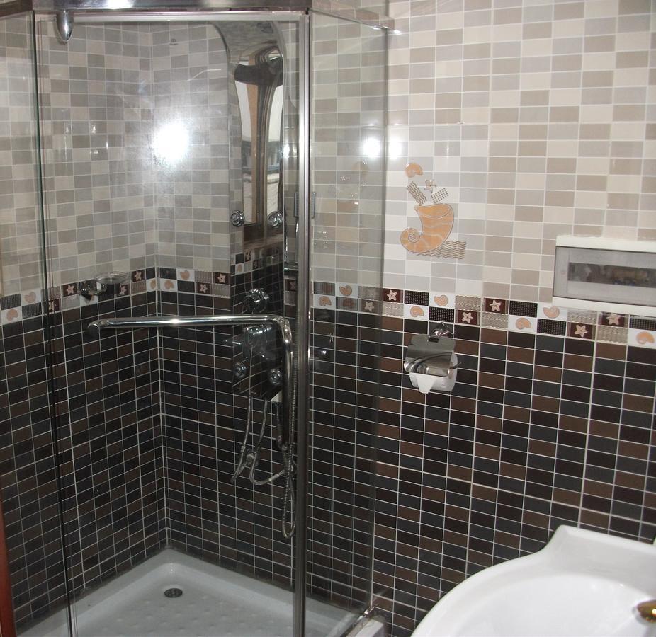 Mbayaville Hotel Douala Dış mekan fotoğraf