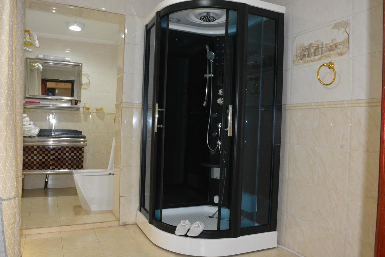 Mbayaville Hotel Douala Dış mekan fotoğraf